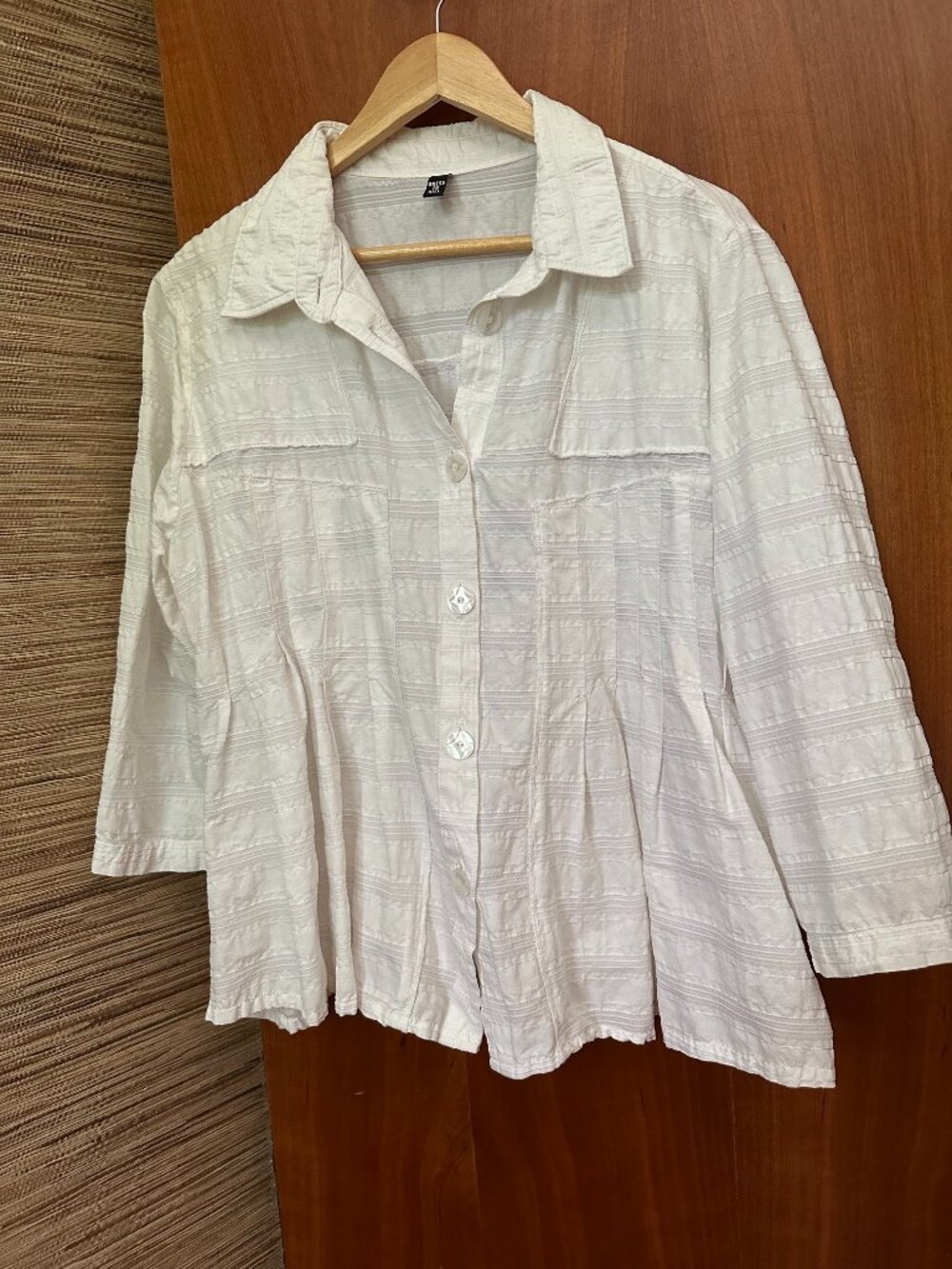 Dress to Kill white blouse, OS